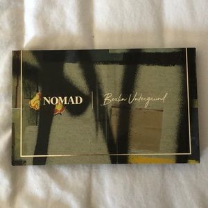 Nomad eyeshadow palette